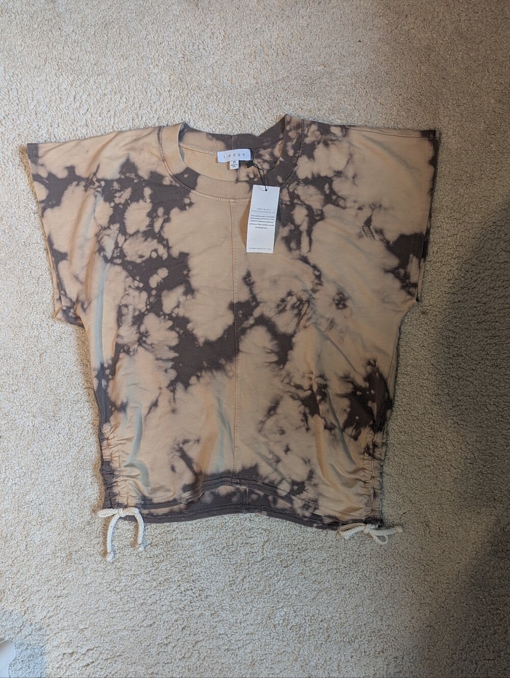 Sedge Apparel Tie-Dye Drawstring Short Sleeve Tee in Beige and Brown, M